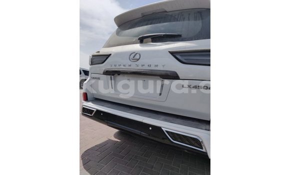 Acheter Import Voiture Lexus LX Blanc à Import - Dubai, Bujumbura Acheter Import Voiture Lexus LX Blanc à Import - Dubai, Bujumbura