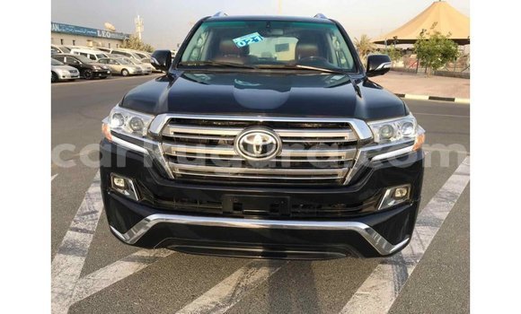 Acheter Import Voiture Toyota Land Cruiser Noir à Import - Dubai, Bujumbura Acheter Import Voiture Toyota Land Cruiser Noir à Import - Dubai, Bujumbura