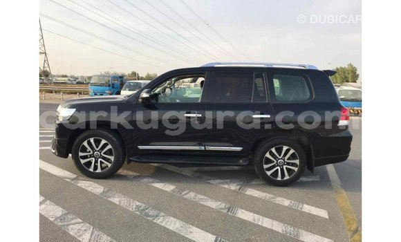 Acheter Import Voiture Toyota Land Cruiser Noir à Import - Dubai, Bujumbura Acheter Import Voiture Toyota Land Cruiser Noir à Import - Dubai, Bujumbura