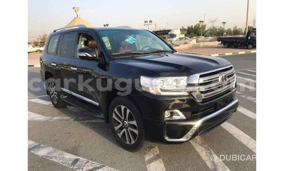 Acheter Import Voiture Toyota Land Cruiser Noir à Import - Dubai, Bujumbura Acheter Import Voiture Toyota Land Cruiser Noir à Import - Dubai, Bujumbura