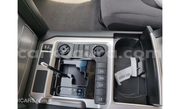 Acheter Import Voiture Toyota Land Cruiser Noir à Import - Dubai, Bujumbura Acheter Import Voiture Toyota Land Cruiser Noir à Import - Dubai, Bujumbura