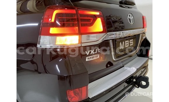 Acheter Import Voiture Toyota Land Cruiser Noir à Import - Dubai, Bujumbura Acheter Import Voiture Toyota Land Cruiser Noir à Import - Dubai, Bujumbura