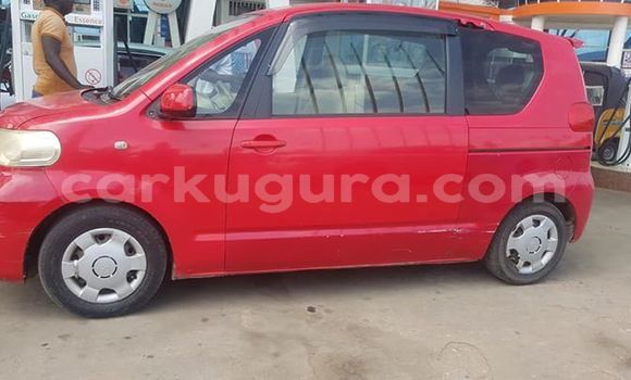 Acheter Occasion Voiture Toyota Porte Rouge à Bujumbura, Bujumbura Acheter Occasion Voiture Toyota Porte Rouge à Bujumbura, Bujumbura