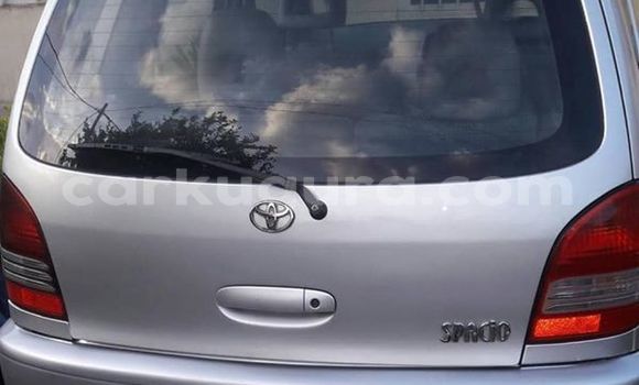 Acheter Occasion Voiture Toyota Spacio Gris à Bujumbura, Bujumbura Acheter Occasion Voiture Toyota Spacio Gris à Bujumbura, Bujumbura