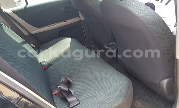 Acheter Occasion Voiture Toyota Vitz Noir à Bujumbura, Bujumbura Acheter Occasion Voiture Toyota Vitz Noir à Bujumbura, Bujumbura