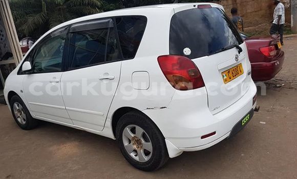 Acheter Occasion Voiture Toyota Spacio Blanc à Bujumbura, Bujumbura Acheter Occasion Voiture Toyota Spacio Blanc à Bujumbura, Bujumbura