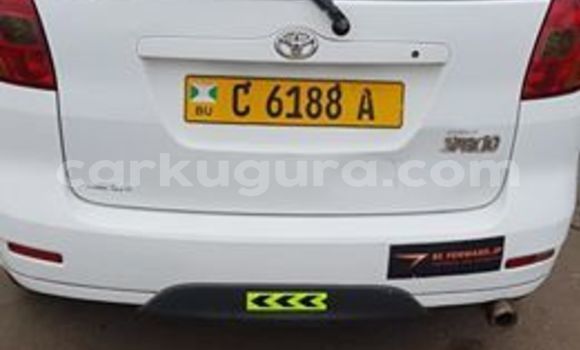 Acheter Occasion Voiture Toyota Spacio Blanc à Bujumbura, Bujumbura Acheter Occasion Voiture Toyota Spacio Blanc à Bujumbura, Bujumbura