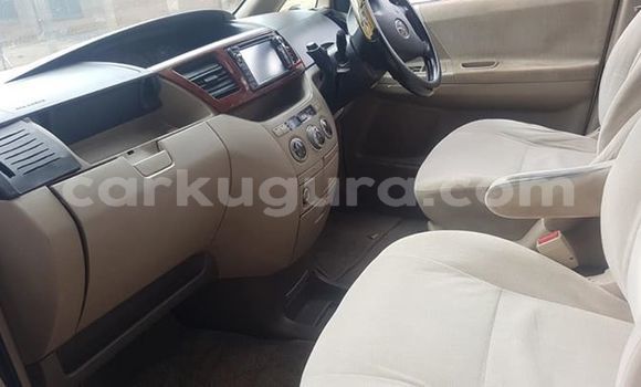 Acheter Occasion Voiture Toyota Noah Autre à Bujumbura, Bujumbura Acheter Occasion Voiture Toyota Noah Autre à Bujumbura, Bujumbura