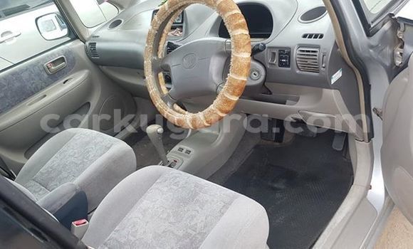 Acheter Occasion Voiture Toyota Spacio Gris à Bujumbura, Bujumbura Acheter Occasion Voiture Toyota Spacio Gris à Bujumbura, Bujumbura