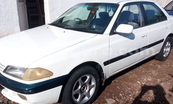 Nunua Ilio tumika Toyota Carina Nyeupe Gari ndani ya Bujumbura nchini Bujumbura Nunua Ilio tumika Toyota Carina Nyeupe Gari ndani ya Bujumbura nchini Bujumbura