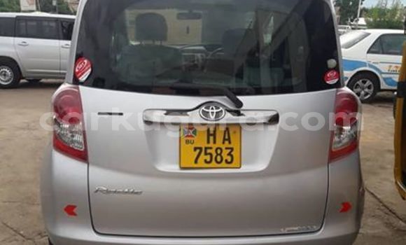 Nunua Ilio tumika Toyota Ractis Fedha Gari ndani ya Bujumbura nchini Bujumbura Nunua Ilio tumika Toyota Ractis Fedha Gari ndani ya Bujumbura nchini Bujumbura