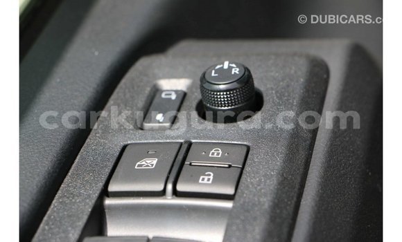 Acheter Import Voiture Toyota Hiace Blanc à Import - Dubai, Bujumbura Acheter Import Voiture Toyota Hiace Blanc à Import - Dubai, Bujumbura