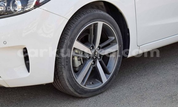 Buy Import Kia Cerato White Car in Import - Dubai in Bujumbura Buy Import Kia Cerato White Car in Import - Dubai in Bujumbura