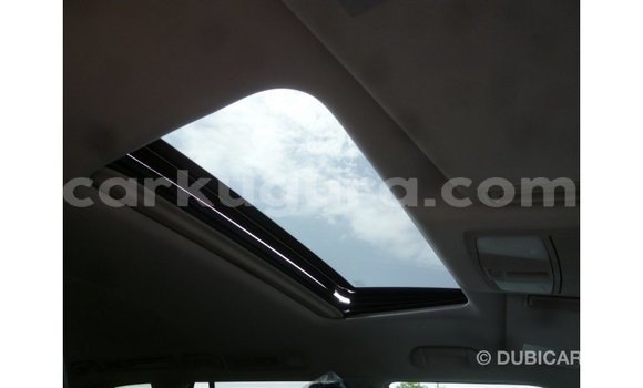 Acheter Import Voiture Nissan Patrol Blanc à Import - Dubai, Bujumbura Acheter Import Voiture Nissan Patrol Blanc à Import - Dubai, Bujumbura