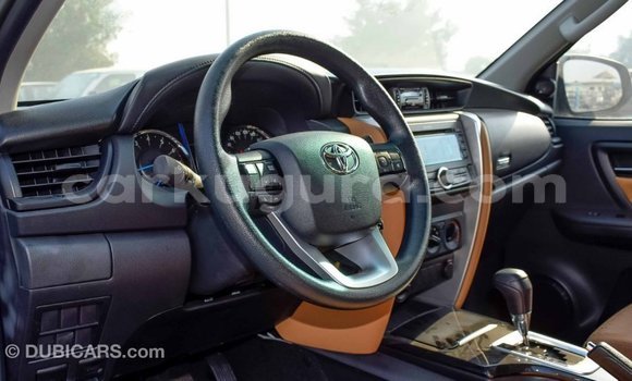 Nunua Imported Toyota Fortuner Nyingine Gari ndani ya Import - Dubai nchini Bujumbura Nunua Imported Toyota Fortuner Nyingine Gari ndani ya Import - Dubai nchini Bujumbura
