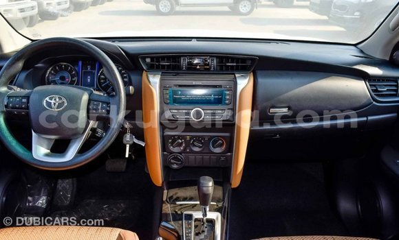 Nunua Imported Toyota Fortuner Nyingine Gari ndani ya Import - Dubai nchini Bujumbura Nunua Imported Toyota Fortuner Nyingine Gari ndani ya Import - Dubai nchini Bujumbura