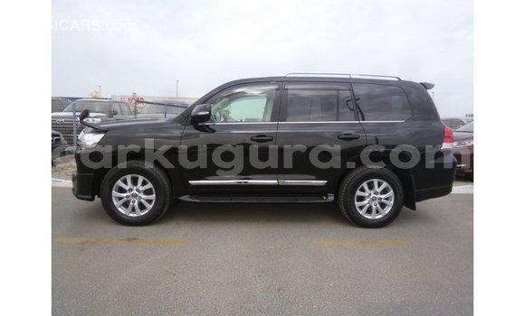 Acheter Import Voiture Toyota Land Cruiser Noir à Import - Dubai, Bujumbura Acheter Import Voiture Toyota Land Cruiser Noir à Import - Dubai, Bujumbura