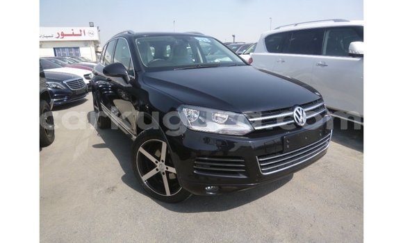 Acheter Import Voiture Volkswagen Touareg Noir à Import - Dubai, Bujumbura