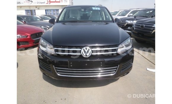 Acheter Import Voiture Volkswagen Touareg Noir à Import - Dubai, Bujumbura Acheter Import Voiture Volkswagen Touareg Noir à Import - Dubai, Bujumbura