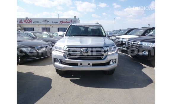 Nunua Imported Toyota Land Cruiser Nyingine Gari ndani ya Import - Dubai nchini Bujumbura Nunua Imported Toyota Land Cruiser Nyingine Gari ndani ya Import - Dubai nchini Bujumbura