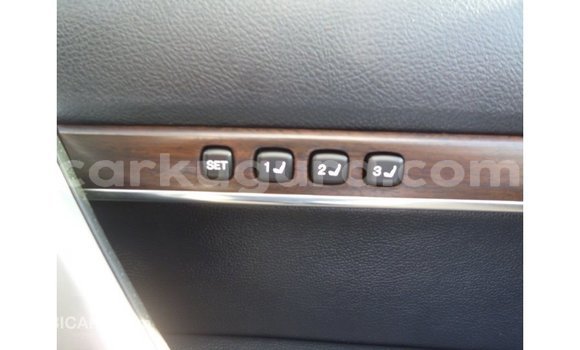 Nunua Imported Toyota Land Cruiser Nyingine Gari ndani ya Import - Dubai nchini Bujumbura Nunua Imported Toyota Land Cruiser Nyingine Gari ndani ya Import - Dubai nchini Bujumbura