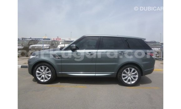 Buy Import Land Rover Range Rover Green Car in Import - Dubai in Bujumbura Buy Import Land Rover Range Rover Green Car in Import - Dubai in Bujumbura