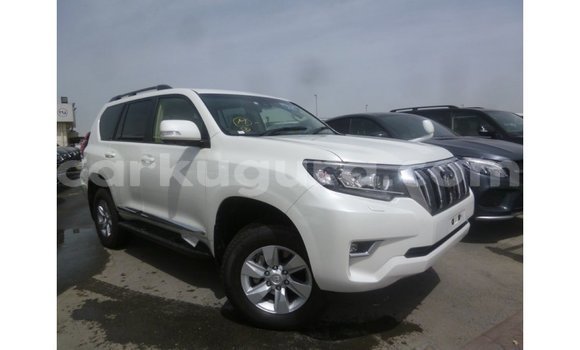 Acheter Import Voiture Toyota Prado Blanc à Import - Dubai, Bujumbura Acheter Import Voiture Toyota Prado Blanc à Import - Dubai, Bujumbura
