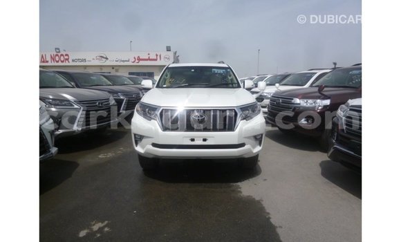 Acheter Import Voiture Toyota Prado Blanc à Import - Dubai, Bujumbura Acheter Import Voiture Toyota Prado Blanc à Import - Dubai, Bujumbura