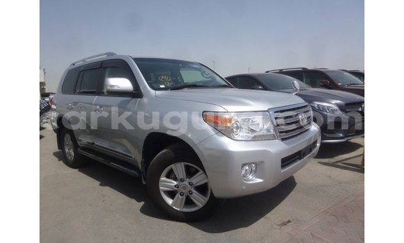 Buy Import Toyota Land Cruiser Other Car in Import - Dubai in Bujumbura Buy Import Toyota Land Cruiser Other Car in Import - Dubai in Bujumbura