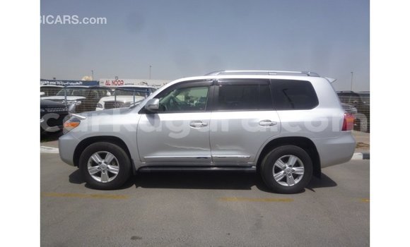 Buy Import Toyota Land Cruiser Other Car in Import - Dubai in Bujumbura Buy Import Toyota Land Cruiser Other Car in Import - Dubai in Bujumbura