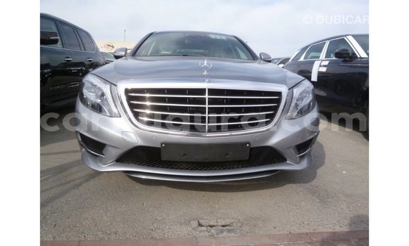 Buy Import Mercedes-Benz 190 Other Car in Import - Dubai in Bujumbura Buy Import Mercedes-Benz 190 Other Car in Import - Dubai in Bujumbura