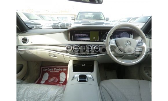 Buy Import Mercedes-Benz 190 Other Car in Import - Dubai in Bujumbura Buy Import Mercedes-Benz 190 Other Car in Import - Dubai in Bujumbura