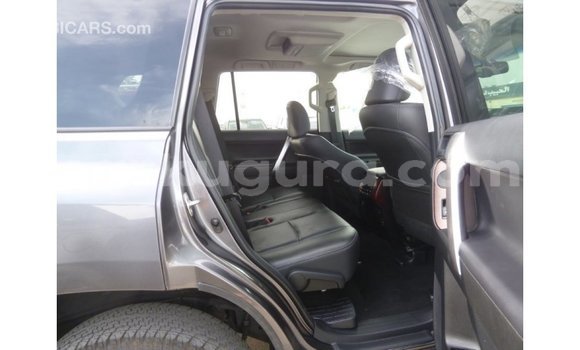Acheter Import Voiture Toyota Prado Autre à Import - Dubai, Bujumbura Acheter Import Voiture Toyota Prado Autre à Import - Dubai, Bujumbura