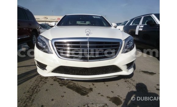 Buy Import Mercedes-Benz 190 White Car in Import - Dubai in Bujumbura Buy Import Mercedes-Benz 190 White Car in Import - Dubai in Bujumbura