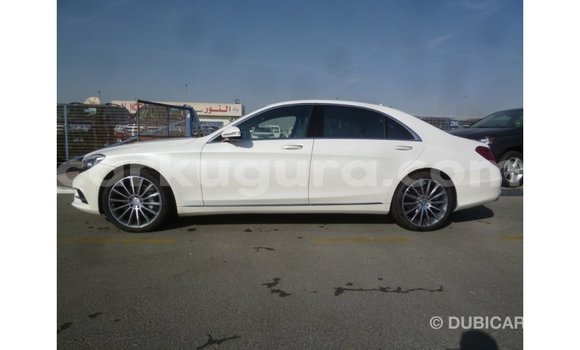 Buy Import Mercedes-Benz 190 White Car in Import - Dubai in Bujumbura Buy Import Mercedes-Benz 190 White Car in Import - Dubai in Bujumbura
