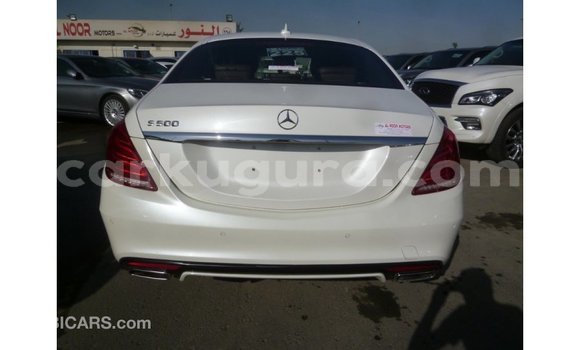 Buy Import Mercedes-Benz 190 White Car in Import - Dubai in Bujumbura Buy Import Mercedes-Benz 190 White Car in Import - Dubai in Bujumbura