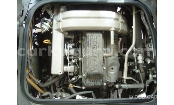 Nunua Imported Toyota Coaster Nyeupe Gari ndani ya Import - Dubai nchini Bujumbura Nunua Imported Toyota Coaster Nyeupe Gari ndani ya Import - Dubai nchini Bujumbura