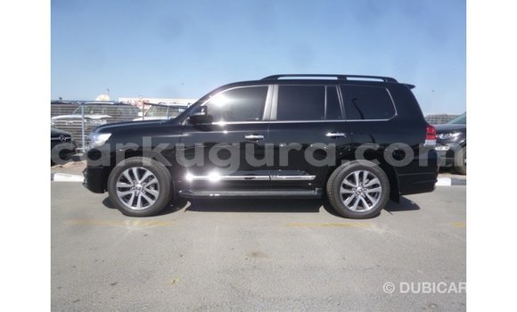 Acheter Import Voiture Toyota Land Cruiser Noir à Import - Dubai, Bujumbura Acheter Import Voiture Toyota Land Cruiser Noir à Import - Dubai, Bujumbura