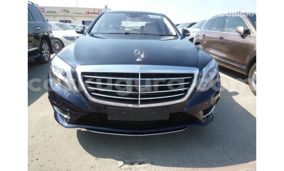 Nunua Imported Mercedes-Benz 190 Bluu Gari ndani ya Import - Dubai nchini Bujumbura Nunua Imported Mercedes-Benz 190 Bluu Gari ndani ya Import - Dubai nchini Bujumbura