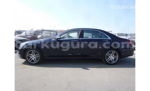 Nunua Imported Mercedes-Benz 190 Bluu Gari ndani ya Import - Dubai nchini Bujumbura Nunua Imported Mercedes-Benz 190 Bluu Gari ndani ya Import - Dubai nchini Bujumbura