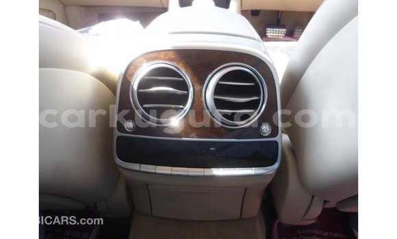 Nunua Imported Mercedes-Benz 190 Bluu Gari ndani ya Import - Dubai nchini Bujumbura Nunua Imported Mercedes-Benz 190 Bluu Gari ndani ya Import - Dubai nchini Bujumbura