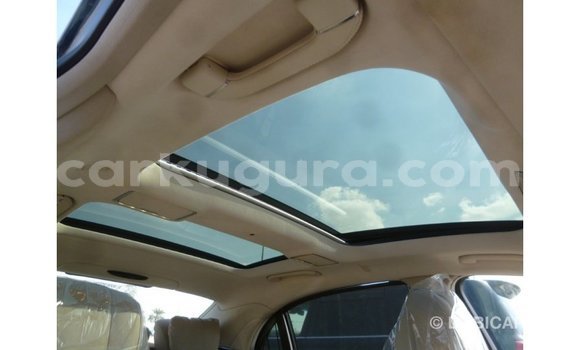 Nunua Imported Mercedes-Benz 190 Bluu Gari ndani ya Import - Dubai nchini Bujumbura Nunua Imported Mercedes-Benz 190 Bluu Gari ndani ya Import - Dubai nchini Bujumbura