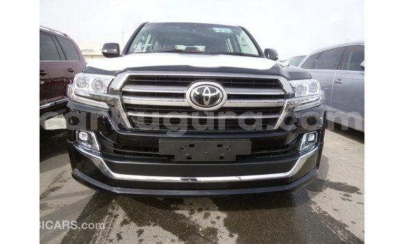 Acheter Import Voiture Toyota Land Cruiser Noir à Import - Dubai, Bujumbura Acheter Import Voiture Toyota Land Cruiser Noir à Import - Dubai, Bujumbura