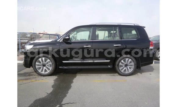 Acheter Import Voiture Toyota Land Cruiser Noir à Import - Dubai, Bujumbura Acheter Import Voiture Toyota Land Cruiser Noir à Import - Dubai, Bujumbura