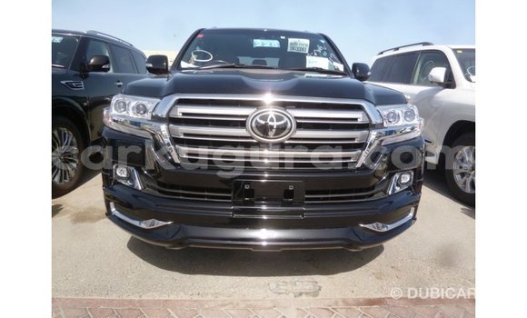 Acheter Import Voiture Toyota Land Cruiser Noir à Import - Dubai, Bujumbura Acheter Import Voiture Toyota Land Cruiser Noir à Import - Dubai, Bujumbura
