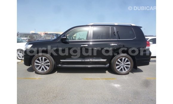 Acheter Import Voiture Toyota Land Cruiser Noir à Import - Dubai, Bujumbura Acheter Import Voiture Toyota Land Cruiser Noir à Import - Dubai, Bujumbura