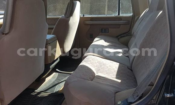 Acheter Occasion Voiture Land Rover Discovery Vert à Bujumbura, Bujumbura Acheter Occasion Voiture Land Rover Discovery Vert à Bujumbura, Bujumbura