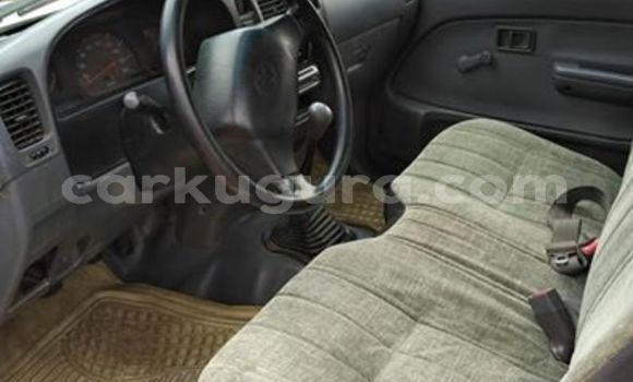 Acheter Occasion Voiture Toyota Hilux Blanc à Bujumbura, Bujumbura Acheter Occasion Voiture Toyota Hilux Blanc à Bujumbura, Bujumbura