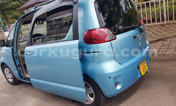 Acheter Occasion Voiture Toyota Porte Bleu à Bujumbura, Bujumbura Acheter Occasion Voiture Toyota Porte Bleu à Bujumbura, Bujumbura