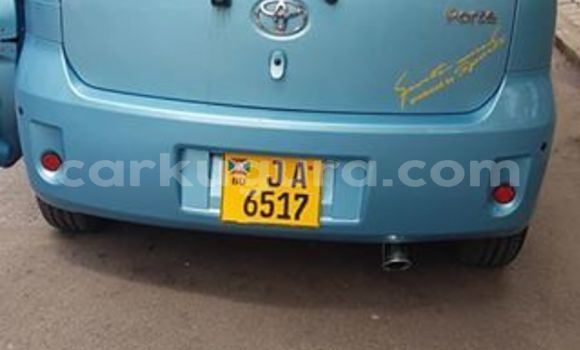 Acheter Occasion Voiture Toyota Porte Bleu à Bujumbura, Bujumbura Acheter Occasion Voiture Toyota Porte Bleu à Bujumbura, Bujumbura